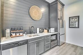 1 Mi to Miss State: Wremy Cottage w/ Deck & Yard