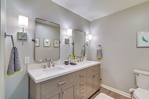 1 Mi to Miss State: Wremy Cottage w/ Deck & Yard