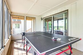 Swim & Boat Docks: Lakefront Gem in Bella Vista!
