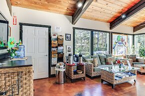 3 Mi to Nokomis Beach: Resort Home in Florida
