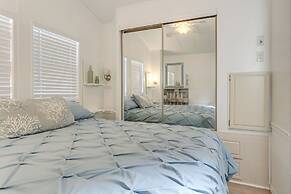 3 Mi to Nokomis Beach: Resort Home in Florida