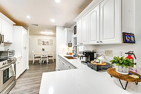 1 Mi to Dtwn Bonita Springs: Home w/ Lush Yard!