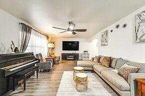 1 Mi to Dtwn Bonita Springs: Home w/ Lush Yard!