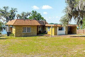 1 Mi to Downtown Lake Placid: Waterfront Retreat!