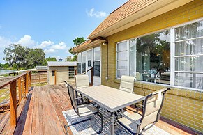 1 Mi to Downtown Lake Placid: Waterfront Retreat!