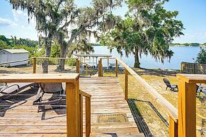 1 Mi to Downtown Lake Placid: Waterfront Retreat!