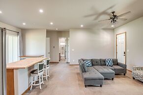 2 Mi to Lake Almanor: Home w/ Golf Course Views!