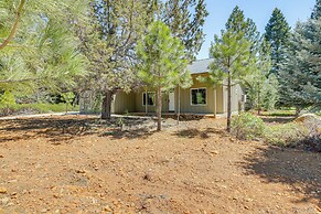 2 Mi to Lake Almanor: Home w/ Golf Course Views!