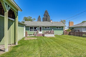 Walk to Flathead Lake: Airy Home w/ Mtn Views!