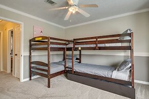 Community Perks at Luxe Houston Area Home!