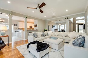 Community Perks at Luxe Houston Area Home!