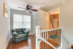 Fish, Swim & More: Lakefront Retreat in Ocklawaha!