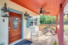 Fish, Swim & More: Lakefront Retreat in Ocklawaha!