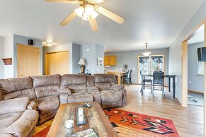 1 Mi to Dtwn: Family Retreat in Cedaredge!