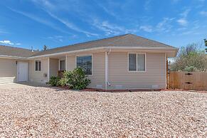 1 Mi to Dtwn: Family Retreat in Cedaredge!