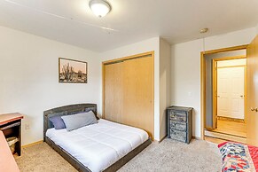 1 Mi to Dtwn: Family Retreat in Cedaredge!