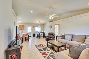 3 Mi to Lake & Boat Ramp: Lake Havasu City Home!