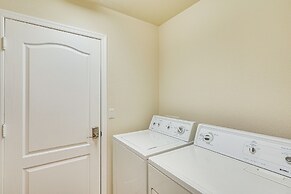 3 Mi to Lake & Boat Ramp: Lake Havasu City Home!