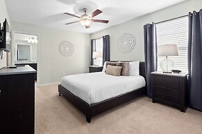 Game Room & Resort Perks: Family Kissimmee Home!