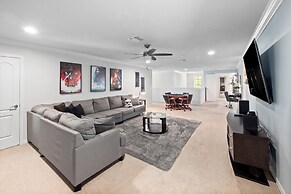 Game Room & Resort Perks: Family Kissimmee Home!