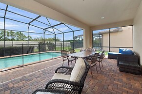 Game Room & Resort Perks: Family Kissimmee Home!