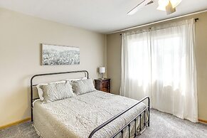 1 Block to Dtwn Oskaloosa: Family Home w/ Deck!