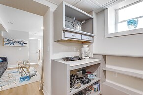 Contemporary Couple's Retreat in Atlanta!