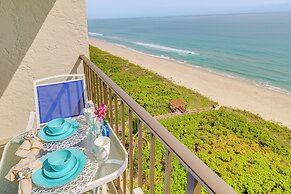 Hutchinson Island Condo w/ Views & Pool Access