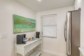 Hutchinson Island Condo w/ Views & Pool Access