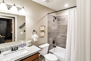 4 Mi to Fool Hollow Lake: Show Low Home w/ Hot Tub