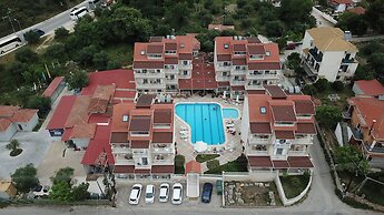 Elena Hotel Apartments