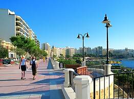 Cozy 2BR Sliema Getaway by the Water