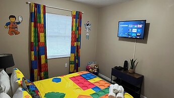 BlockHaven near Legoland & Disney