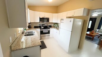 BlockHaven near Legoland & Disney