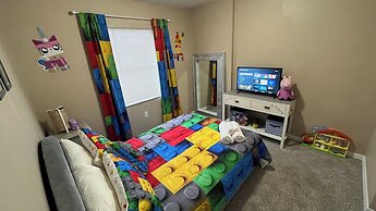 BlockHaven near Legoland & Disney