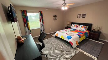 BlockHaven near Legoland & Disney