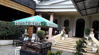 Konark Hotel
