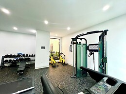 Cat Ba Wistaria Hotel - Pool & Massage