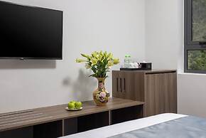 Cat Ba Wistaria Hotel - Pool & Massage