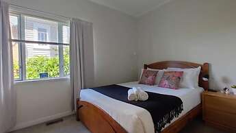 Seaview Garden House Close to Beach