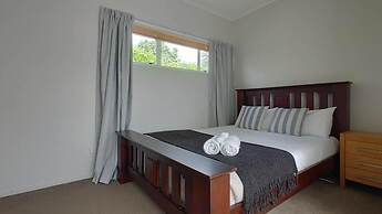 Seaview Garden House Close to Beach