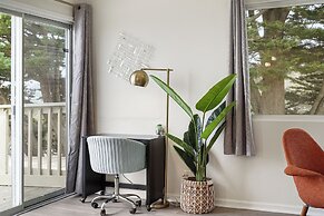 Delightful 2BR Mountain OceanSunset View