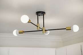 Delightful 2BR Mountain OceanSunset View