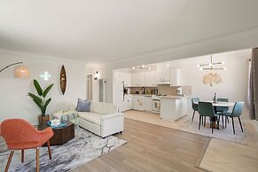 Delightful 2BR Mountain OceanSunset View