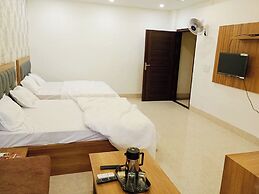 Hotel Silver Oaks Inn Mathura