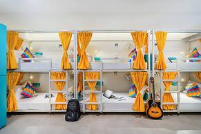 goSTOPS PLUS Rishikesh Tapovan