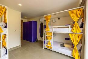 goSTOPS PLUS Rishikesh Tapovan