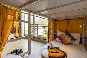 goSTOPS PLUS Rishikesh Tapovan