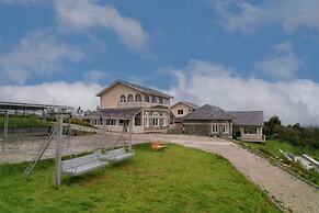 Emerald Stays Ooty by VOYE HOMES