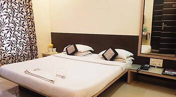 Hotel Shradha Saburi Palace Shirdi